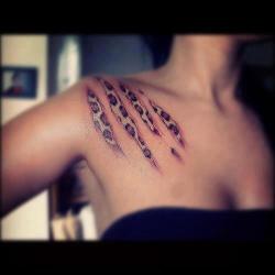 tattoo | via Facebook on We Heart It http://weheartit.com/entry/78824794/via/boglarka_1D