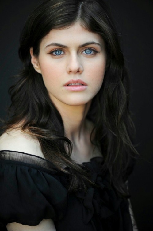 goddesslist: Goddesslist Alexandra Daddario Perfect Parts Party The perfect eyes of Alexandra Dadda