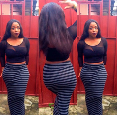 jazziedad:  Sexy&Curvy Mz CityBarBie 😁 😍 😍
