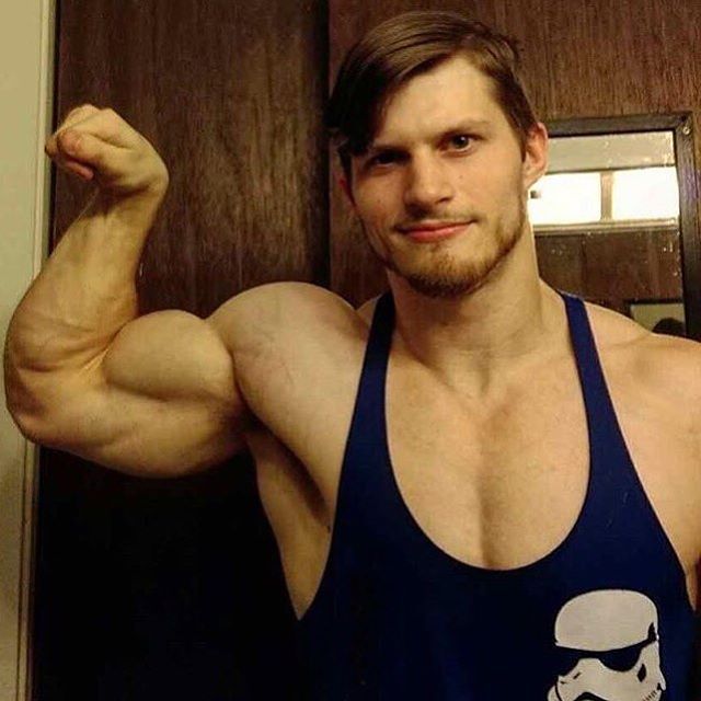 muscular guys, bodybuilders and my states of soul.
