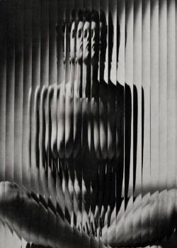 adreciclarte:  by Zoltan Glass. 1950 