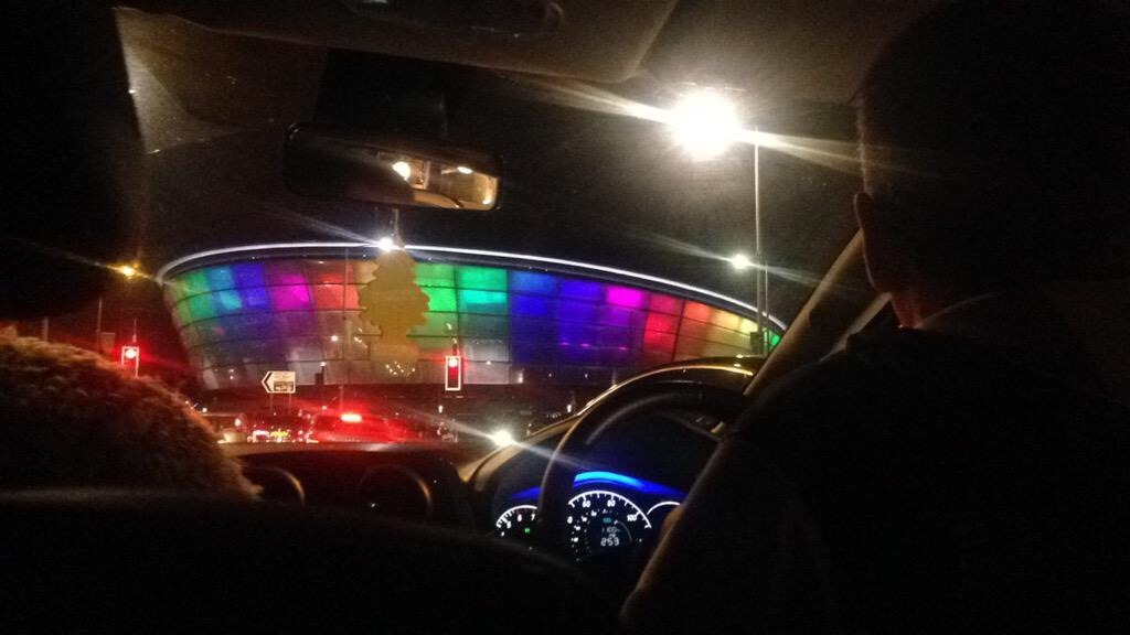 vansandburberry:  @jacobftIou: IT WAS LIT UP RAINBOW FOR THE BOYS SHOW IM SO AMAZED