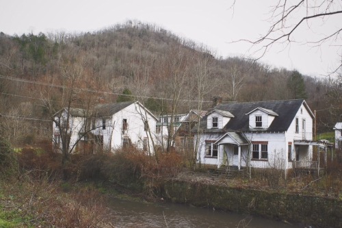 abandonedappalachia:  Neighbors McDowell County, WV - Dec. 2015