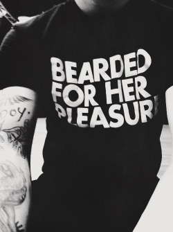 iftheyonlyreallyknew:  Lol suitedbeard  :)