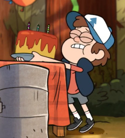 limey404:  i’ve been laughing at this picture of dipper struggling to lift a birthday cake for a long time now