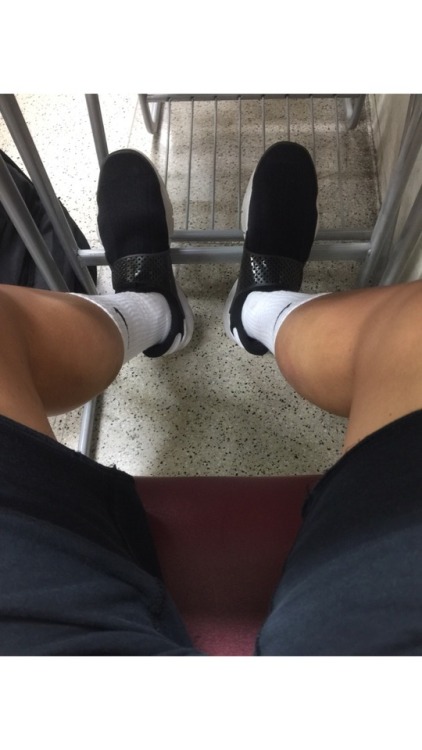 april40374zz: NIKE襪 每雙都想穿到有些味道再洗
