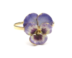 allaboutrings: Victorian 14k Yellow Gold