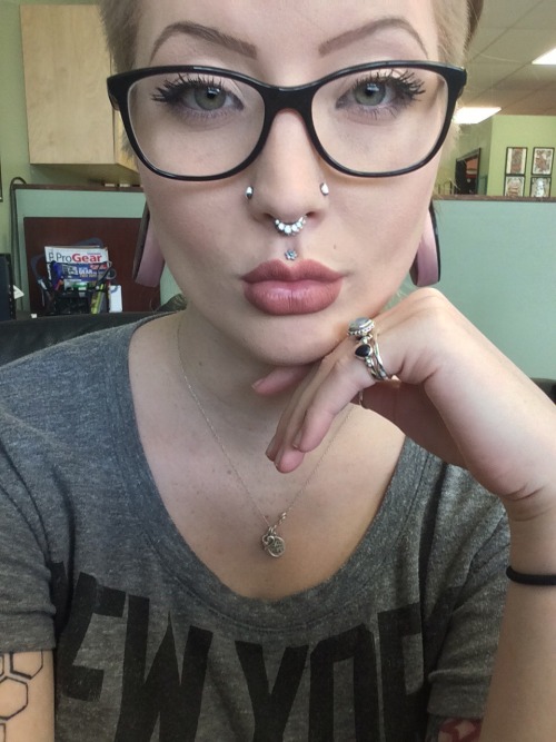 taylorbell: Absolutely in love with my new nostril jewelry stretched both nostrils up to 12g today a