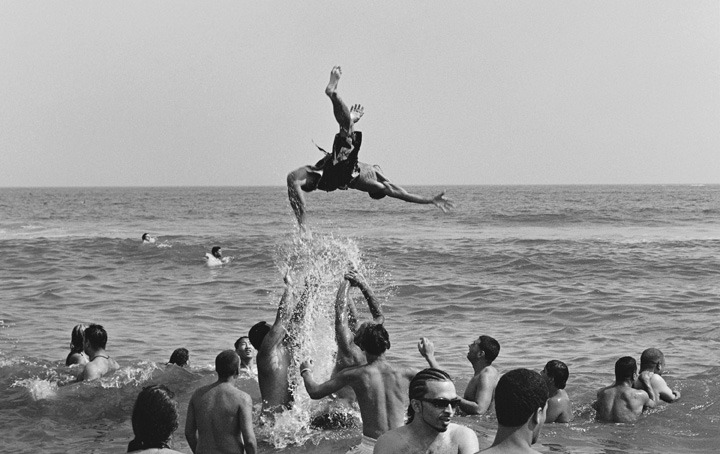 museumuesum:  Joseph Szabo  photographs from the series Jones Beach, 1969-2007 Priscilla,