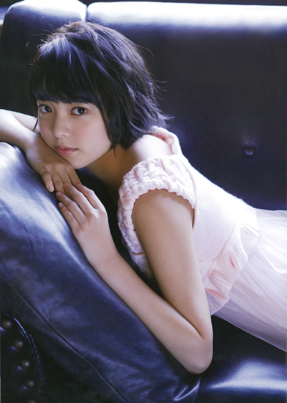 46pic:Yurina Hirate - UTB