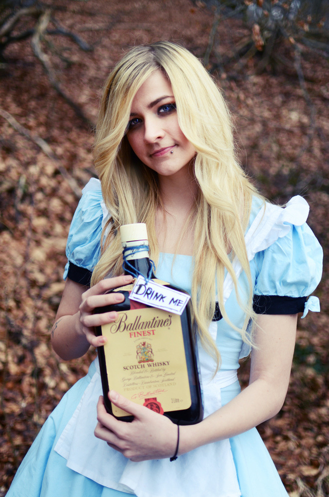 dominantlife:  tellthesamelie:  tellthesamelie:  fairytalemood:  Fairy Tales Gone