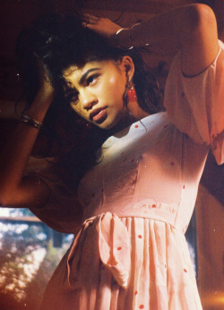 allthesweetness:  Zendaya Coleman | Wonderland