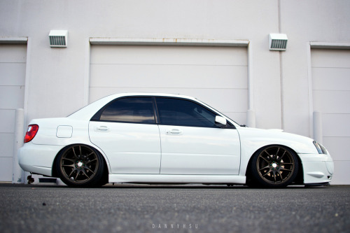 the-alpha-male:  upyourexhaust:  スバル・インプレッサ by hsufotos on Flickr.   FUCKIN WANTTTTTT 