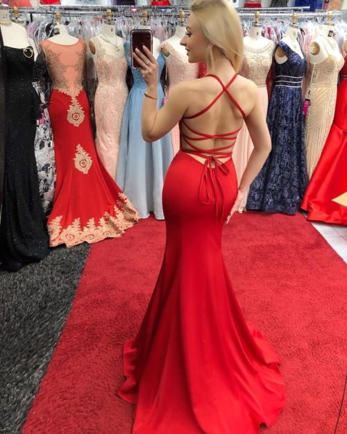 Visit us today and find the PROM DRESS of your DREAMS. #prom #prom2022 #classof2022 #dress #gown #dr
