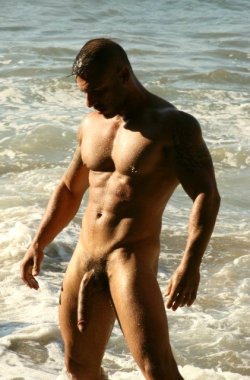 jockbeach:  http://jockbeach.tumblr.com