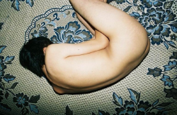 sobbingangel:  Ren Hang