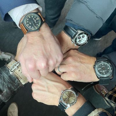 Instagram Repost
ralftech_official  When you meet good friends @nauticparisFeaturing 2 WRB, 2 WRV and 1 secret prototype…Wich one is your favorite?. [ #ralftech #monsoonalgear #divewatch #watch #toolwatch ]