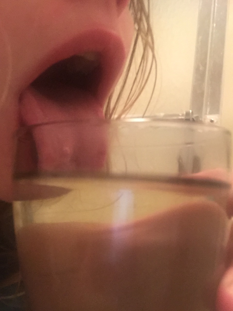 kubakkebukek:i love drinking piss ill follow you if you follow me and send nudes