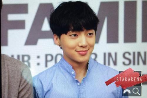 C: STARARENA | DON&rsquo;T EDIT OR REMOVE LOGO !! MEET &amp; GREET 140914 IN SINGAPORE