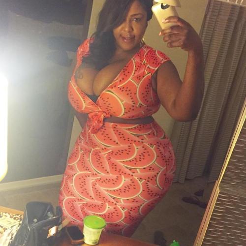 Big hot mommas