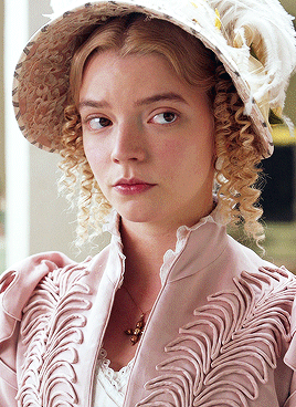 fallenvictory:  “Several designs, such as Emma’s pale pink spencer jacket, are