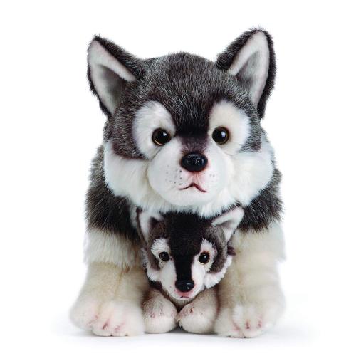 whirelez - Wolf Mom and PupThey are the cutest pair. The large...