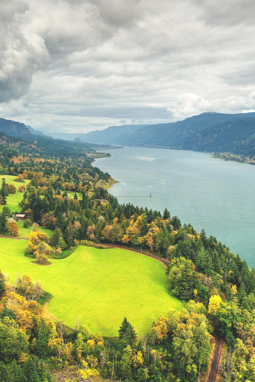 wnderlst:  Columbia River Gorge, Oregon | Ray Green