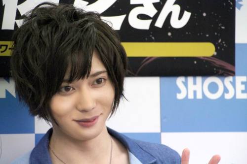 aokinsight:  SOMEYA TOSHIYUKI . First Trading Card Event Mini Interview .