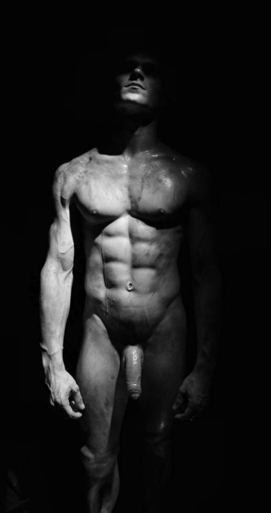 Amazing Male Nudes