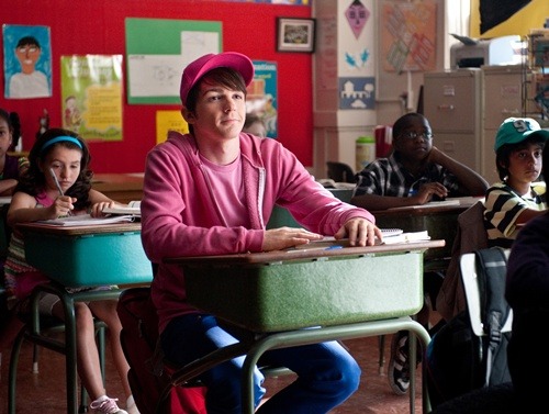 10knotes:reminder that there was a fairly odd parents movie where drake bell played timmy turner who