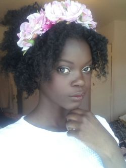 naturalhairqueens:  she looks like an African