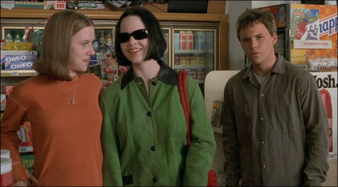 delacroixed:  Outfits from Ghost World (2001) dir. by Terry Zwigoff