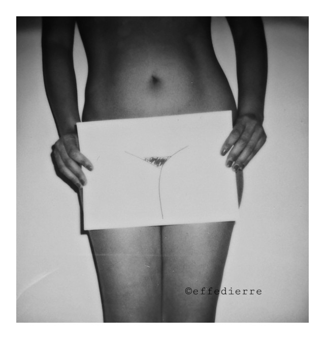 effeerre:Autocensura, polaroid dettaglio 2016