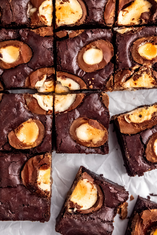 foodffs:Creme Egg Brownies Recipe source: Marsha’s Baking Addiction