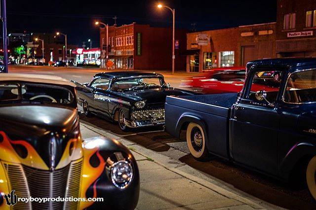 royboyprods: Last year in front of #ArtistAtLargeTattoo hanging out watching folks