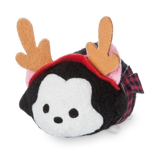 The Mickey and Friends Holiday Tsum Tsums are now available on the Disney Store!