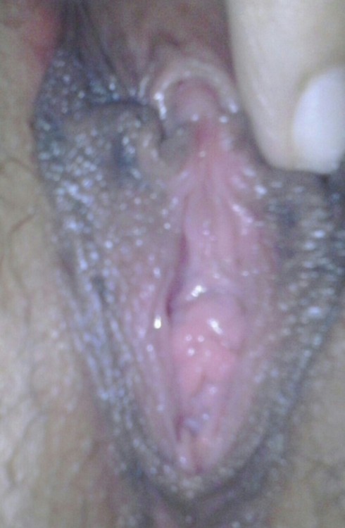 pussynthehood:  🎁❄️NEW YEAR, NEW PUSSY⛄️😜 @ PUSSYNTHEHOOD!!!👅  PUSSYNTHEHOOD!DIARY OF A FREAK BROAD @ PUSSYNTHEHOOD.TUMBLR.COM   REBLOG LIKE A BOSS! 