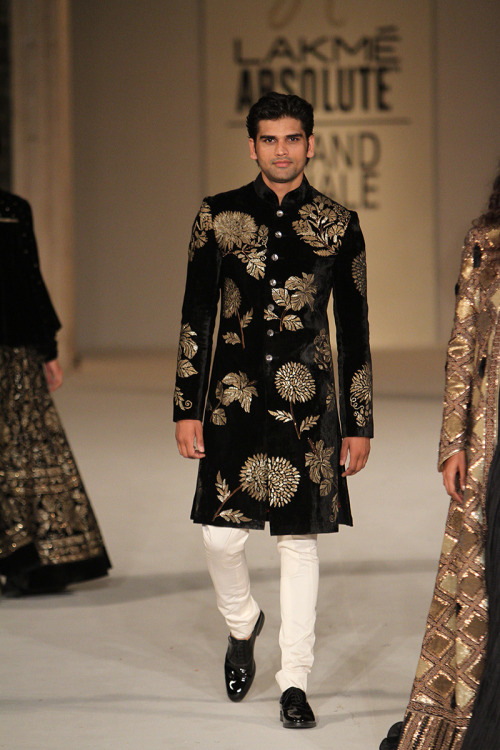 menandfashion: ROHIT BAL Summer/Resort 2016 collection LAKMÉ FASHION WEEK