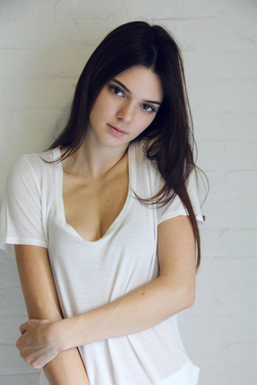 sugerissweet:  Kendall Jenner