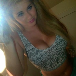 selfshotmag:  You may also like: Photos Of