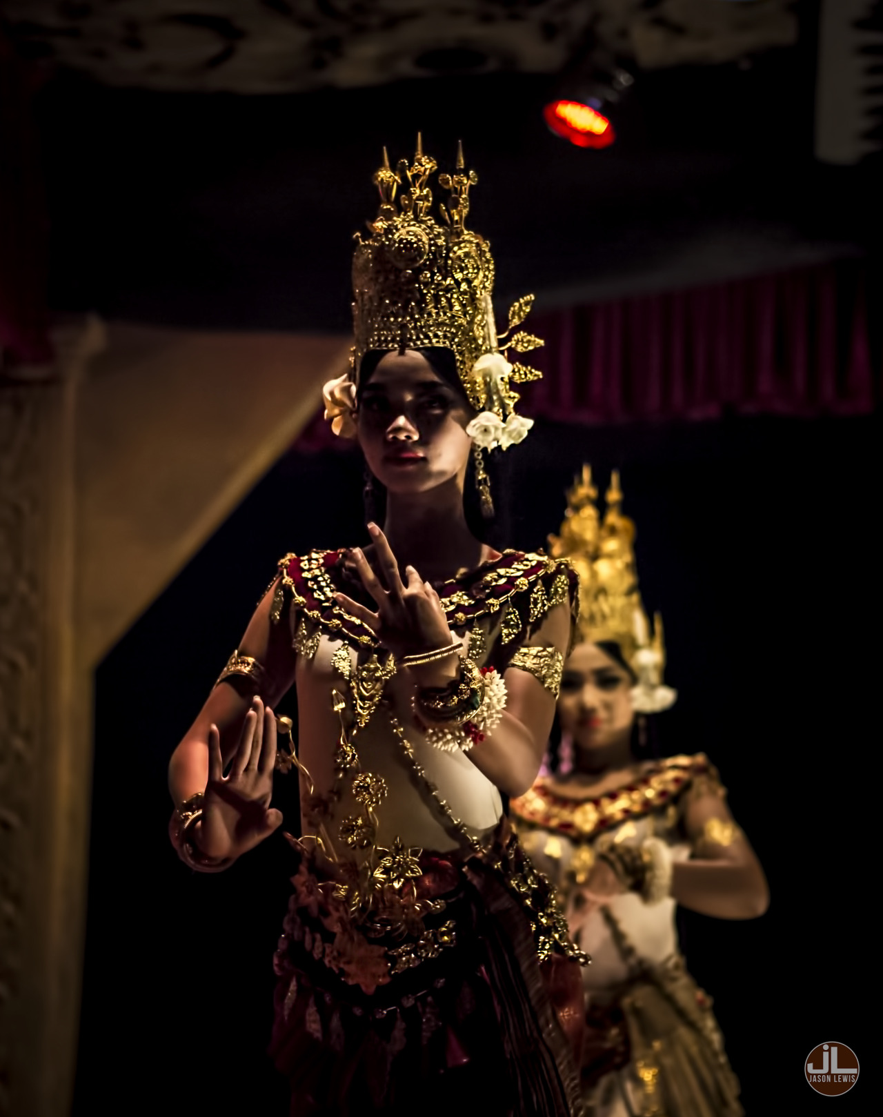 obserjasons:  apsara - Siem Reap, Cambodia 