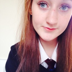 anothery0u:  #falseeyelashes #eyelashes #tie #hair #ashblonde #looksginger #ginger #wasginger #blueeyes #blue #eyes 