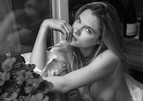 demagiga: Eva Biechy by Luca Cardamuro