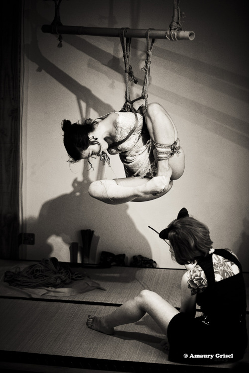 amaury-grisel-shibari:Misungui & Gorgone @ la place des cordes Paris Photos : Amaury Grisel