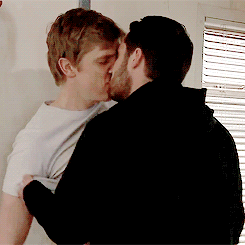 gargoyles42:      Robron OTP Meme → [5/5] Kisses      