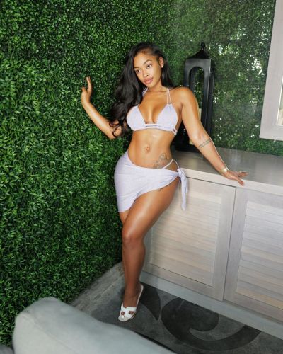thefinestbeauties2:letmesmangit38:Miracle Watts