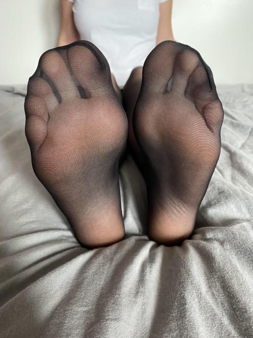 Porn photo nylon-soles:  Do nylons fit my soles?