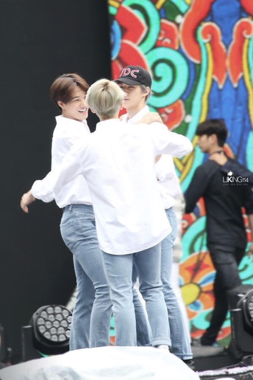 ohhsekai - 150905 | can we turn back time? love me right era was...