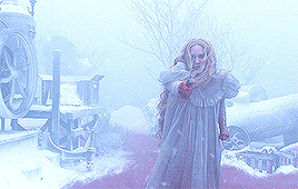 charitydingle:Crimson Peak— 2015, dir: Guillermo del Toro