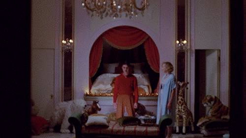 theblackviolet:  Psycho Boy got rejected. Murder House(2011)//Freakshow(2014) 